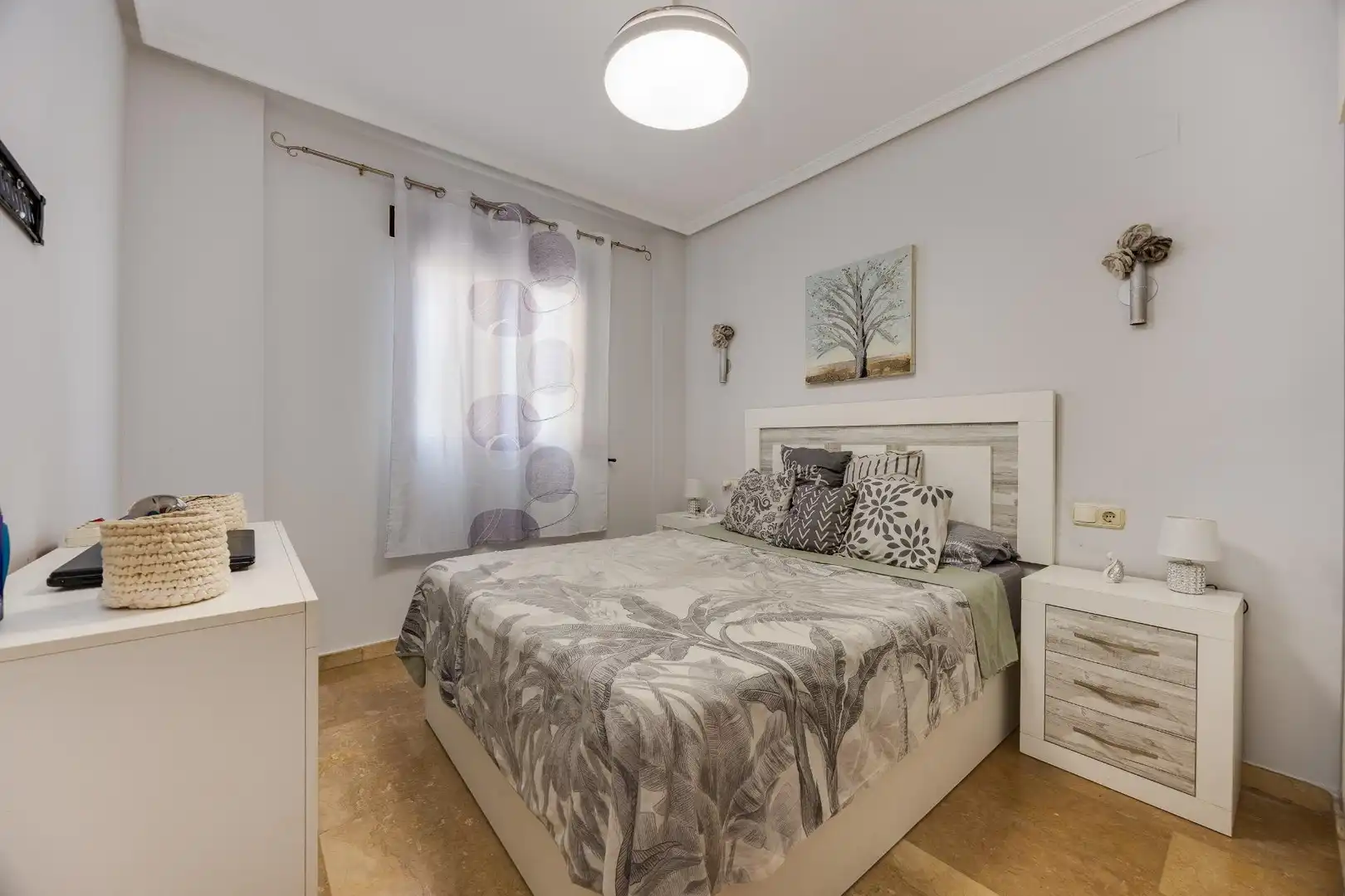 Dormitori de Apartament en venda en Centro