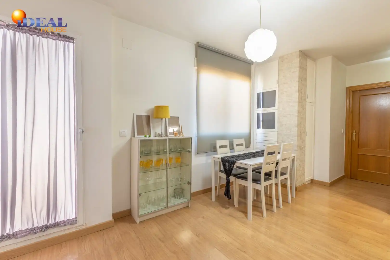Comedor de Ático en venta en Alhendín con Aire acondicionado, Terraza y Trastero
