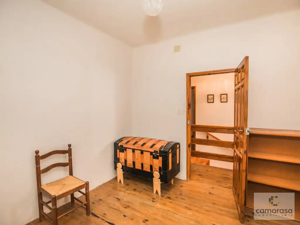 Schlafzimmer von Country house zum Verkauf in Amavida