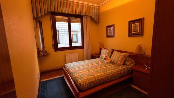 Bedroom of Flat for sale in Bilbao   with Heating and Furnished