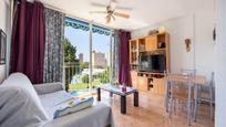 Dormitori de Apartament en venda en Benidorm amb Piscina comunitària