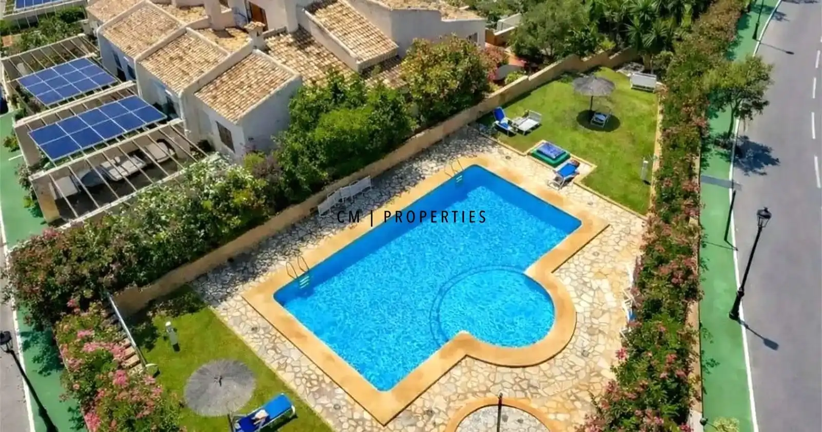 Adossat amb piscina en venda a Acceso a Bernia 1 C Altea, imagen 3