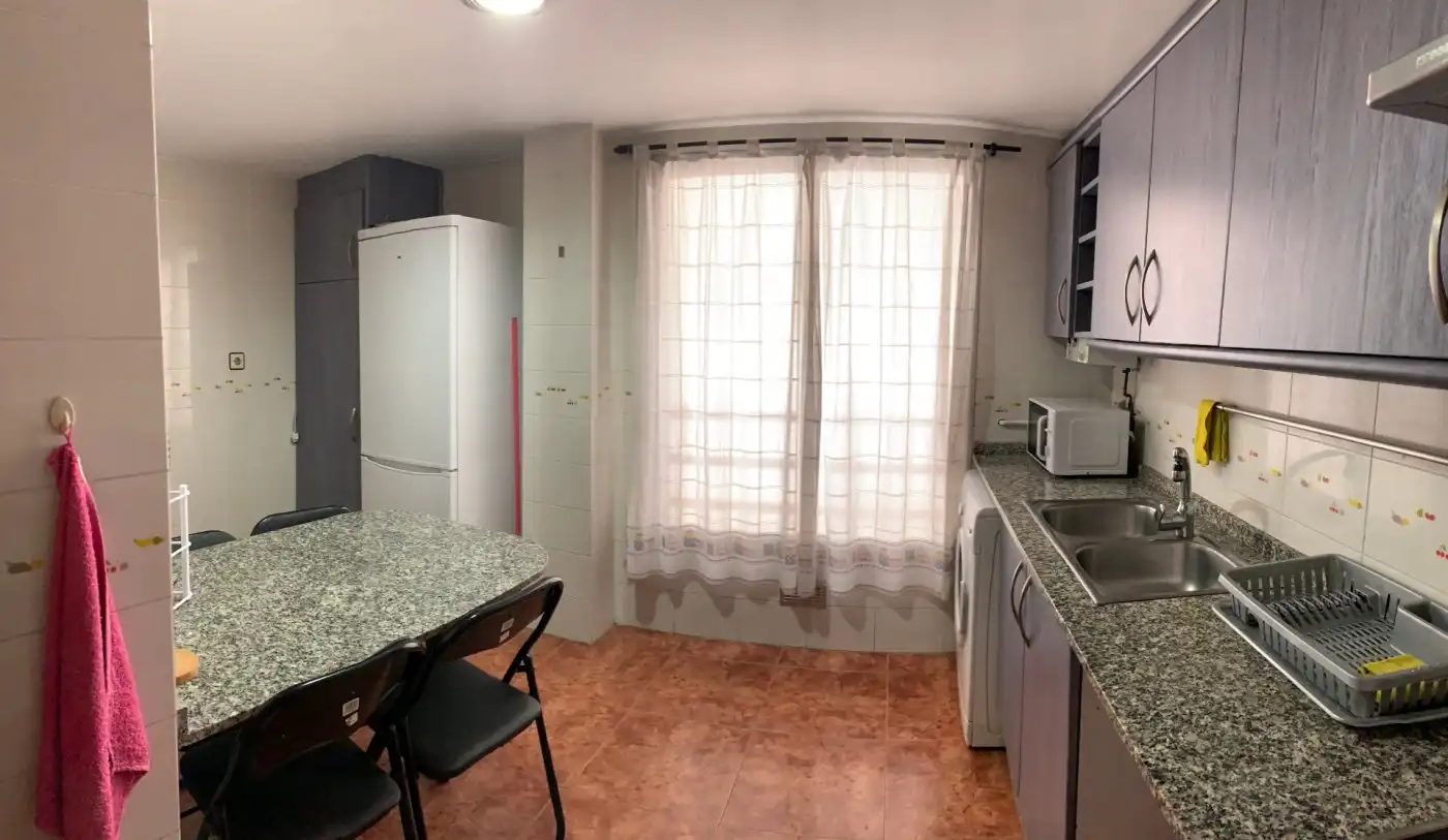 Küche von Wohnung zur Miete in Valencia mit Möbliert und Balkon