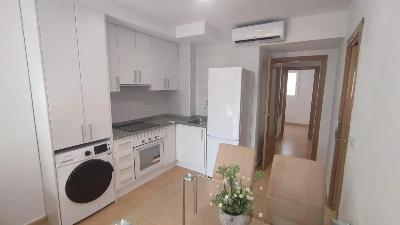 Apartamento con terraza en venta en Calle CARLOTA PASARON, imagen 3