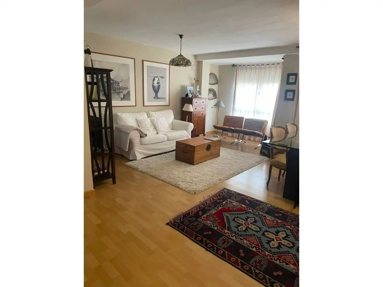 Sala de estar de Piso en venta en León Capital  con Calefacción, Terraza y Trastero