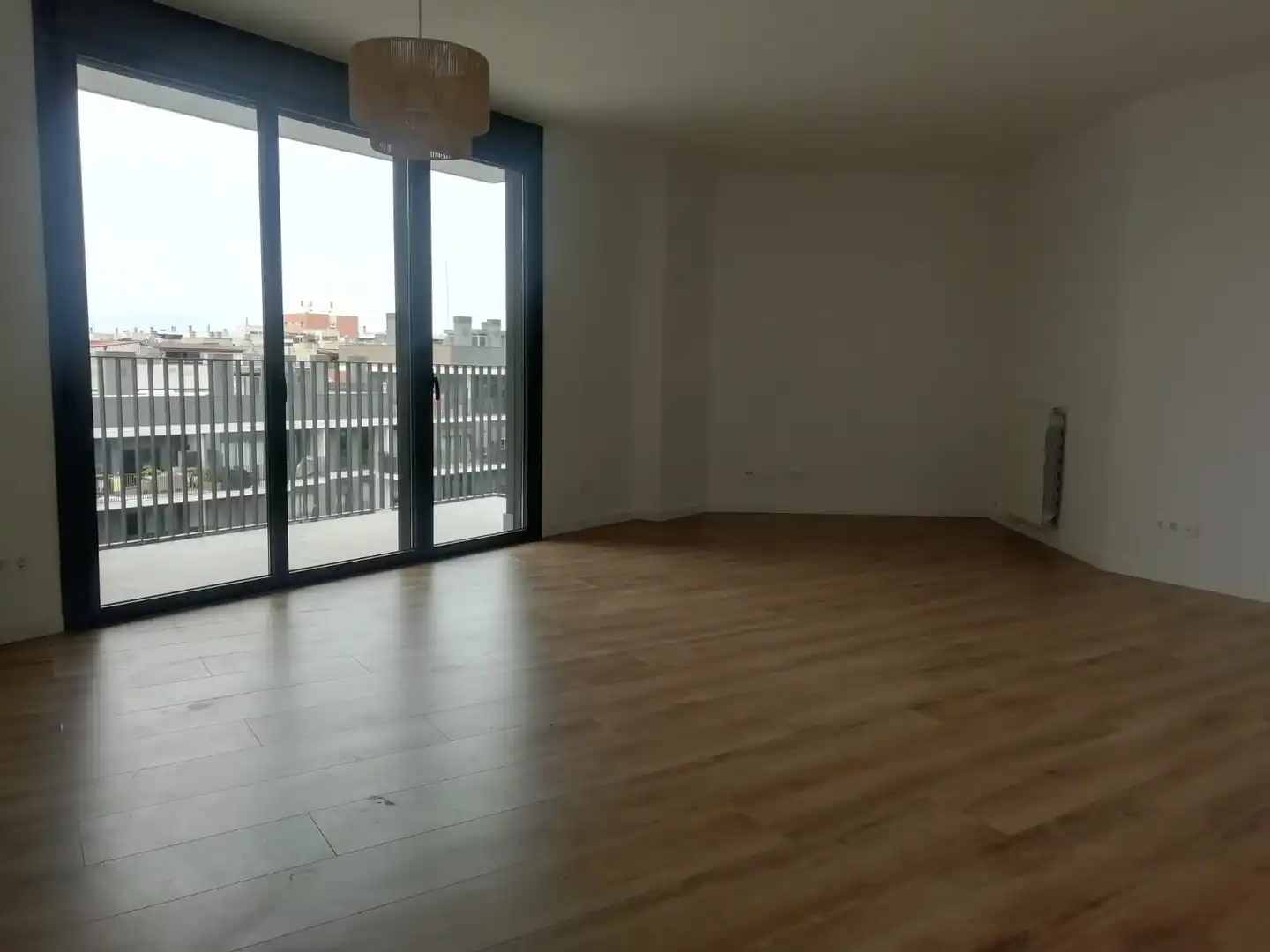 Wohnzimmer von Wohnung zum Verkauf in Terrassa mit Klimaanlage, Heizung und Parkett