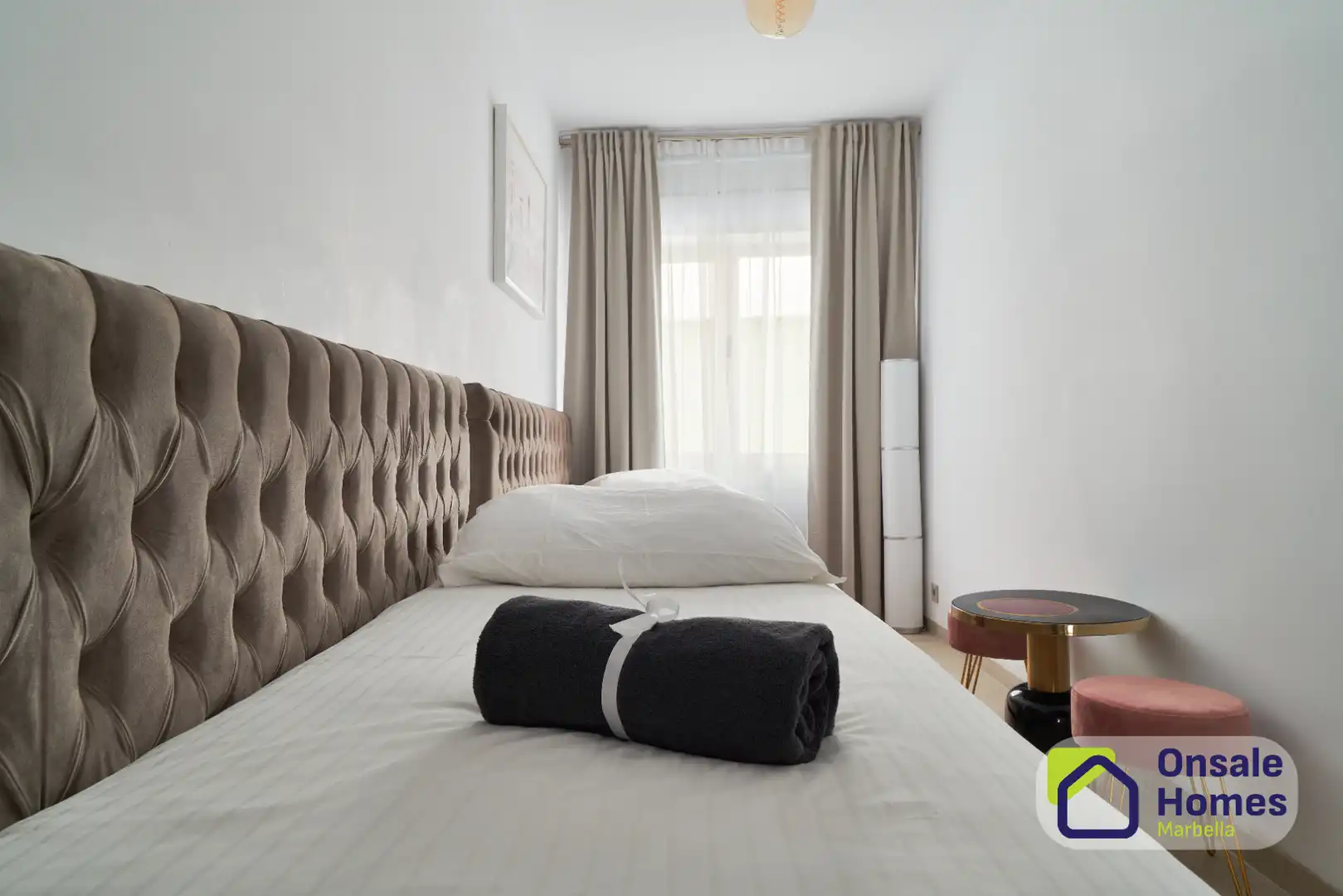 Habitación de Piso en venta en Marbella con Aire acondicionado, Terraza y Balcón