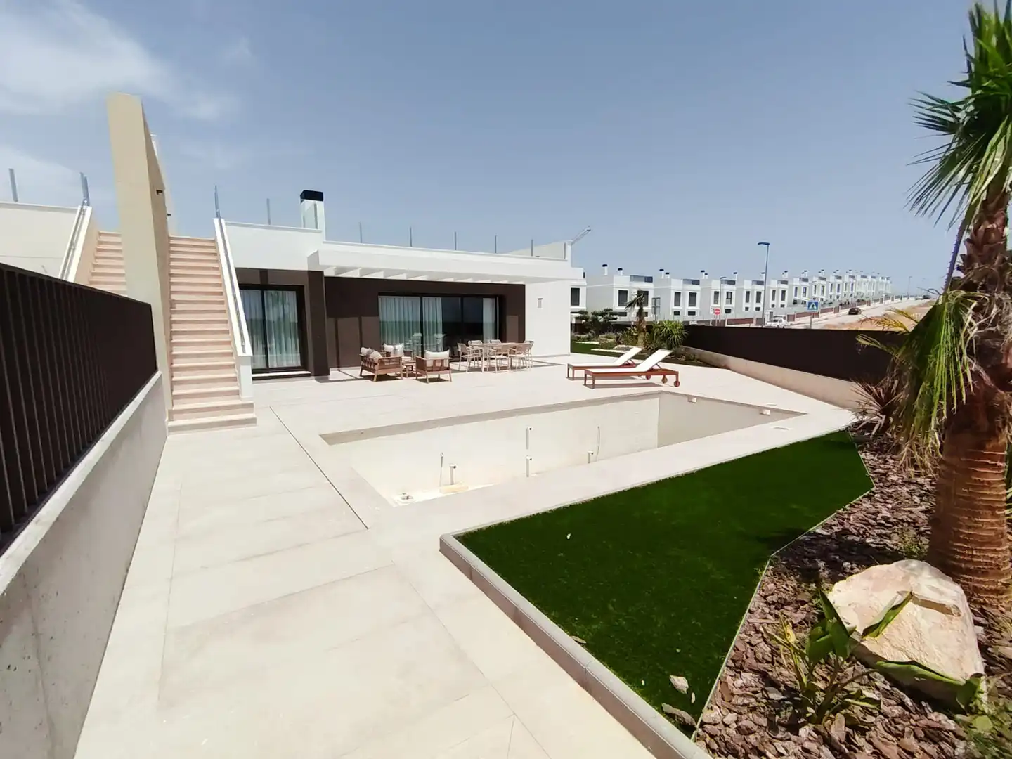 Detached homes for sale in Carrer del Llentiscle, Bonalba - Cotoveta