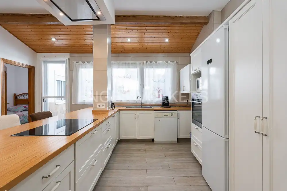 Cocina de Casa o chalet en venta en Valencia con Aire acondicionado, Calefacción y Trastero