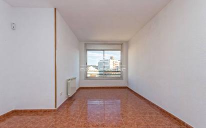 Bedroom of Flat for sale in Terrassa  with Heating and Balcony