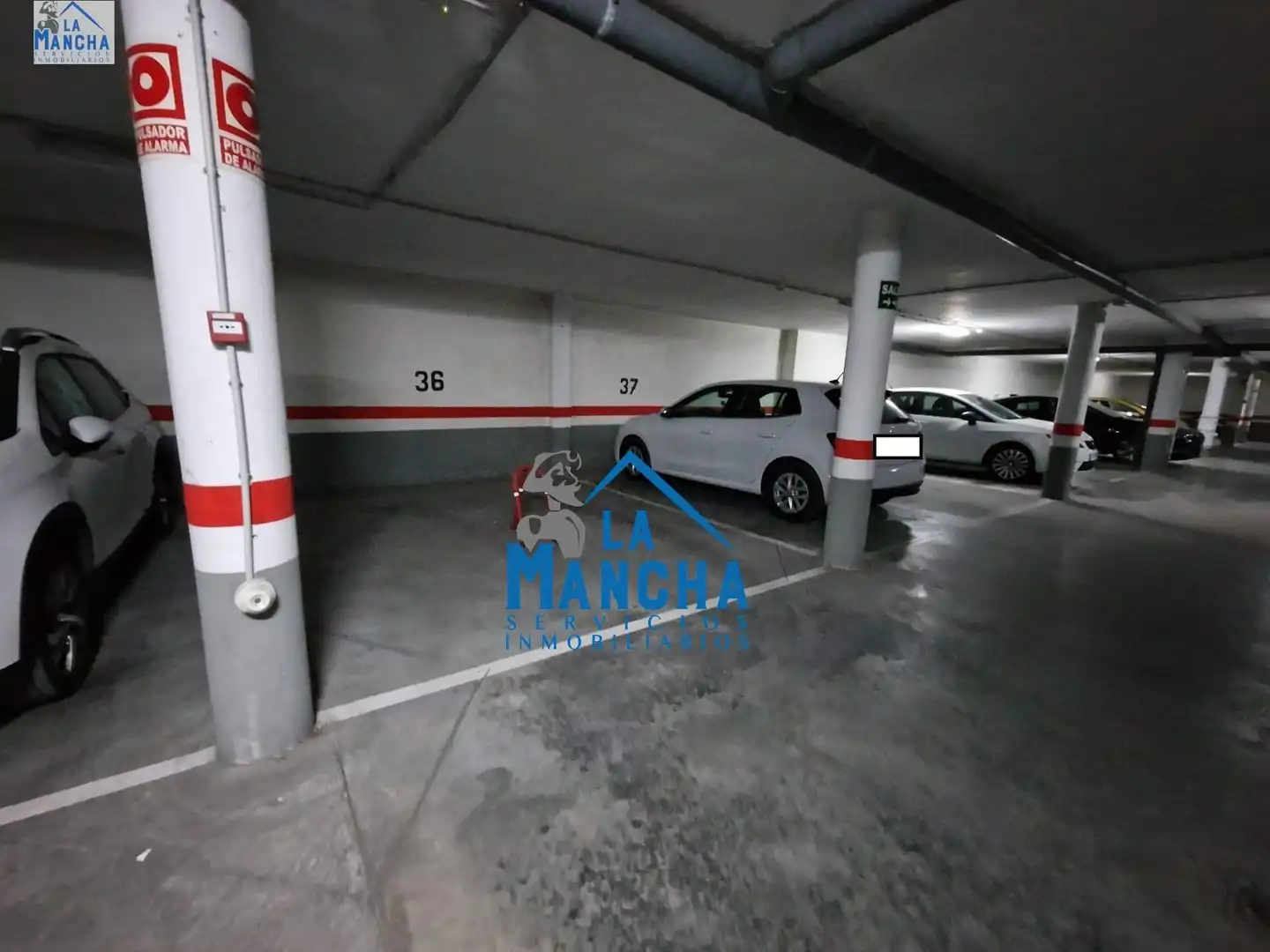 Parkplatz von Garage zum Verkauf in Albacete