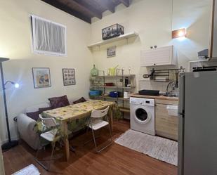Kitchen of Flat for sale in  Sevilla Capital  with Air Conditioner