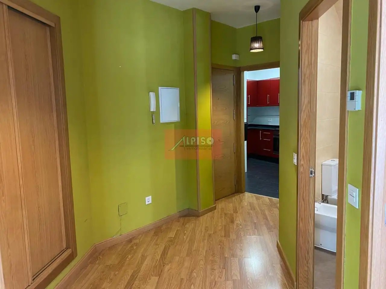 Apartamento de alquiler en Ourense Capital  con Calefacción y Parquet