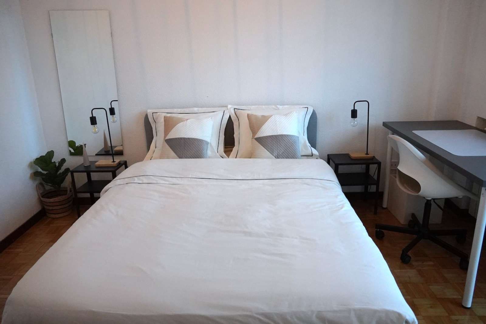 Habitación de Piso para compartir en  Madrid Capital con Terraza