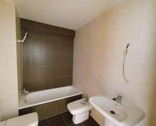 Bathroom of Flat for sale in Tibi