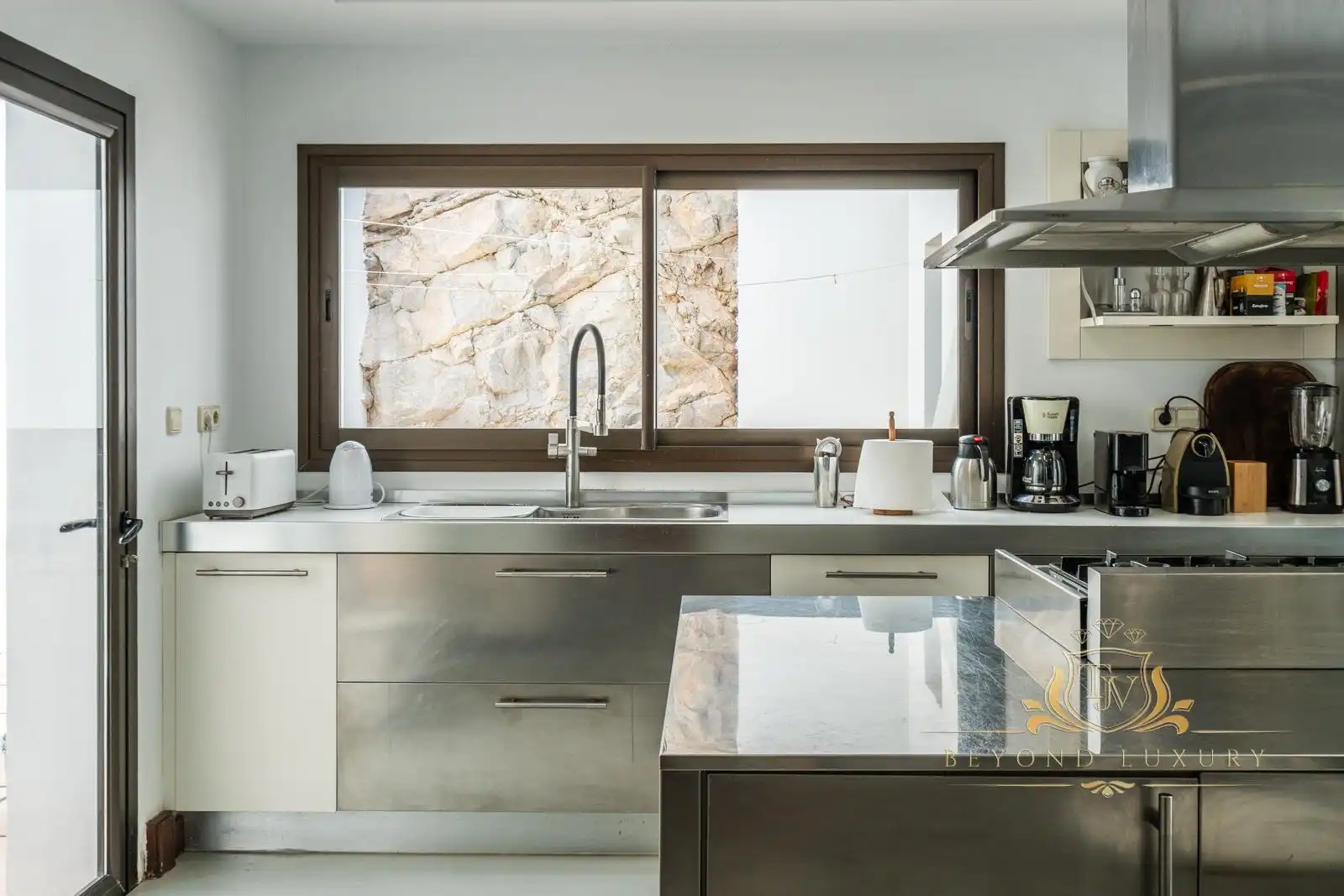 Kitchen of Houses for sale in Eivissa  with Air Conditioner, Private garden and Terrace