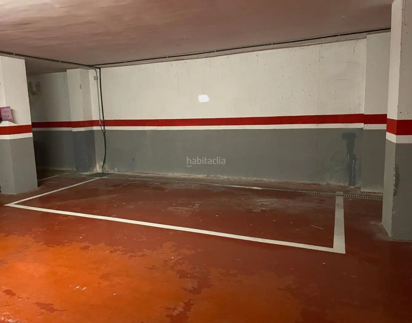 Einzelparkplatz zum Verkauf in Avenida de Masnou 1, imagen 2