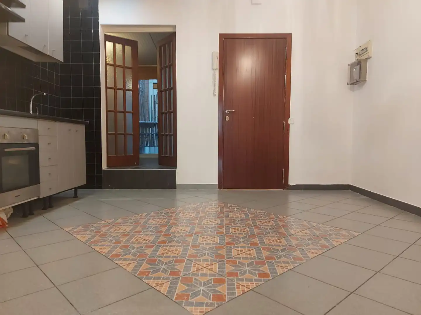 Piso en venta en Barcelona con Trastero, Horno y Balcón
