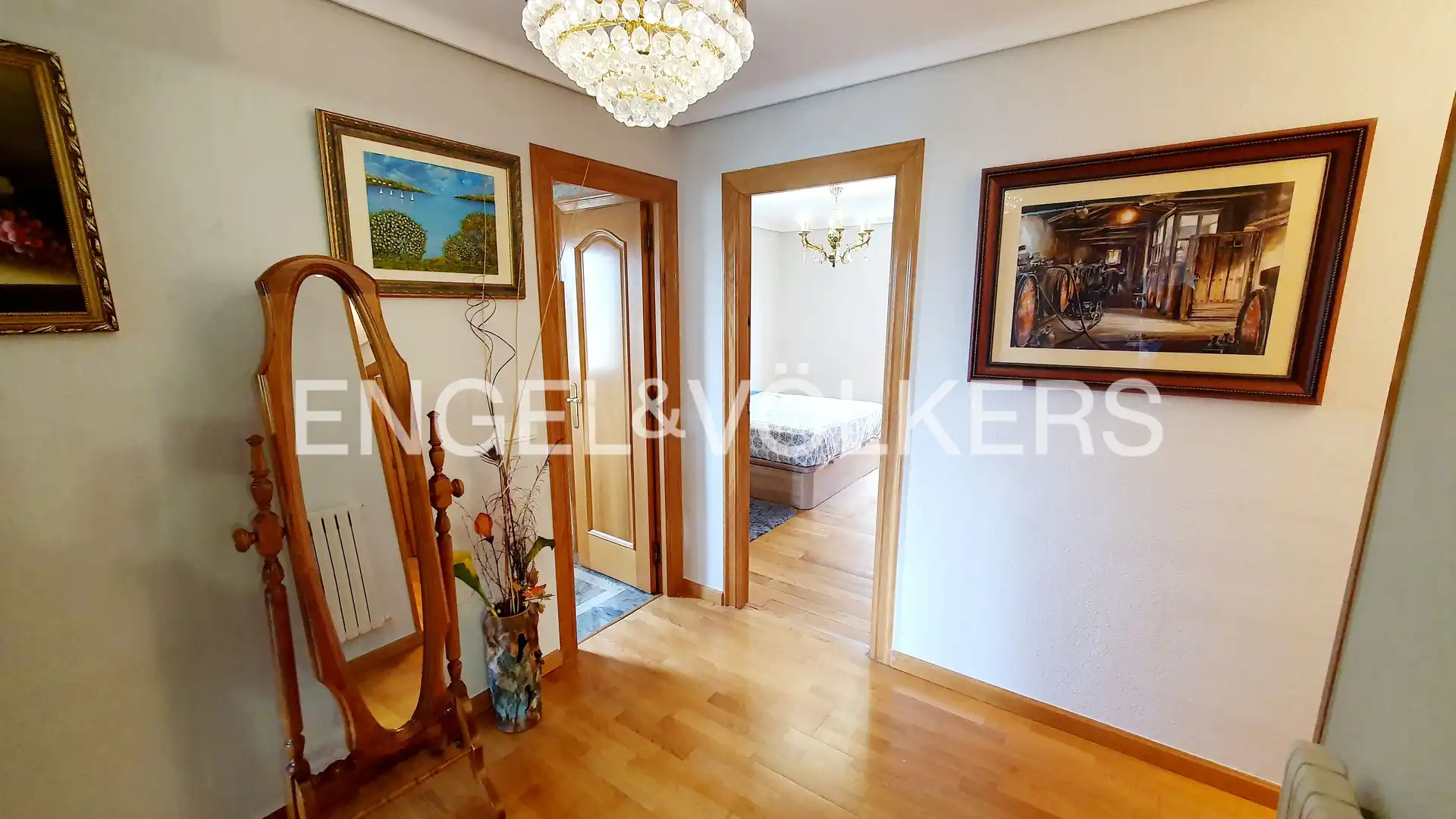 Casa adosada en venta en Aguilar de Campoo con Calefacción, Jardín privado y Parquet