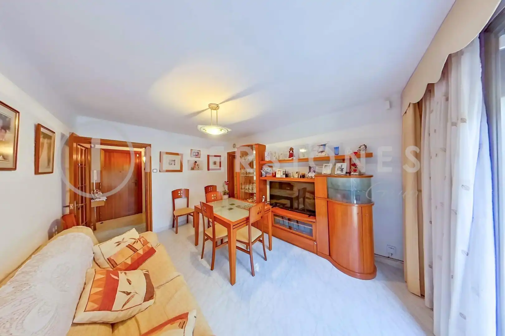 Living room of Flat for sale in Sabadell  with Air Conditioner and Balcony