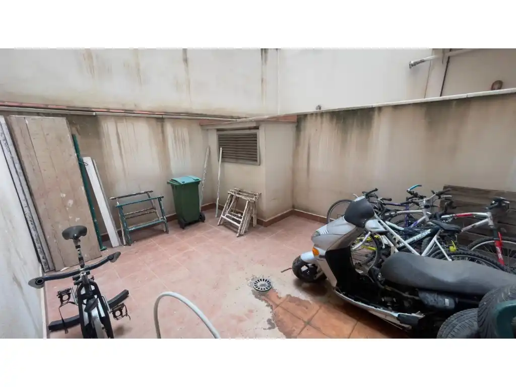Local en venta en Sagunto / Sagunt con Terraza