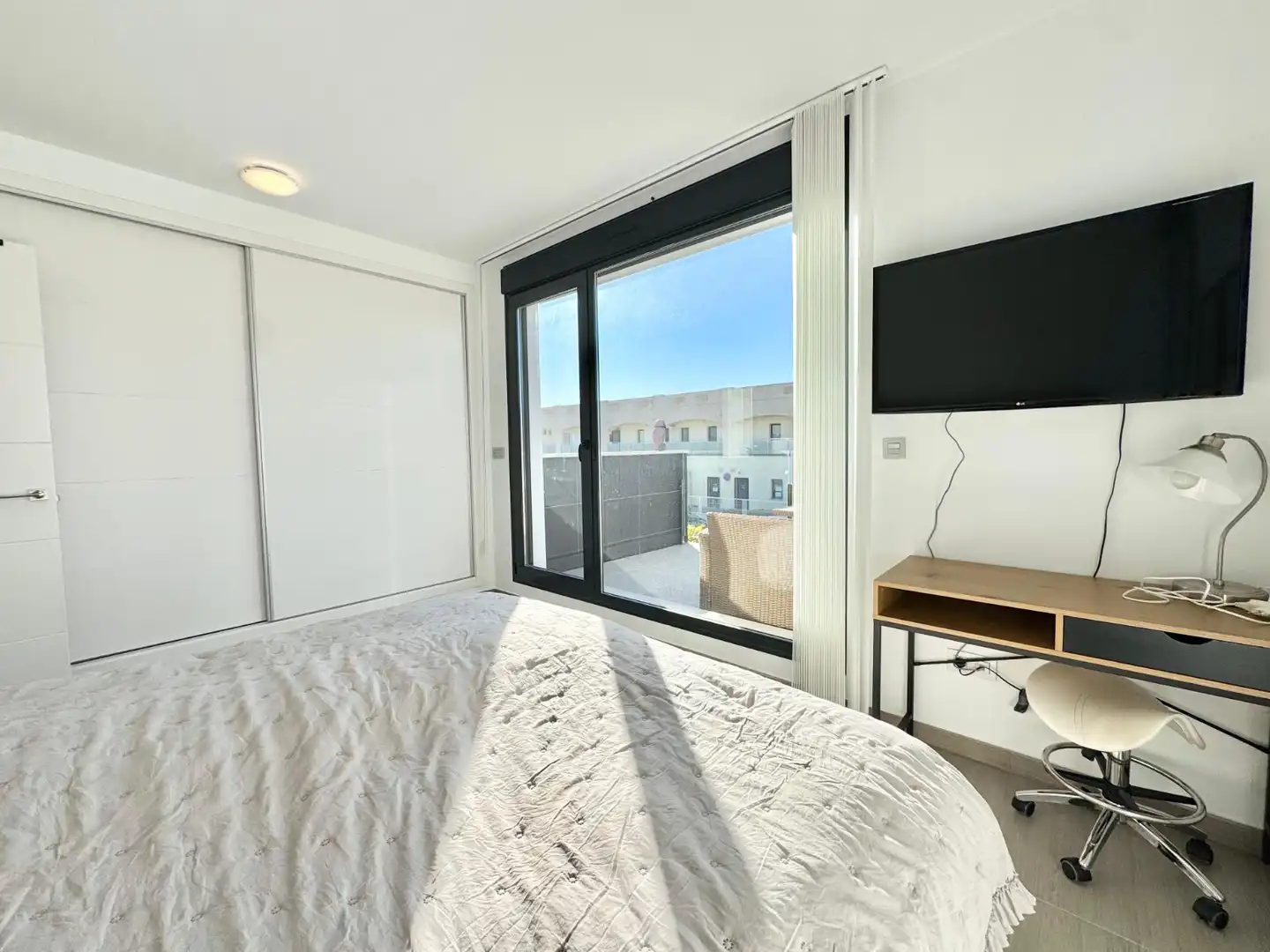 Casa con terraza en alquiler en Los Balcones - Los Altos, imagen 16