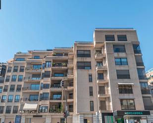 Exterior view of Flat for sale in  Granada Capital  with Air Conditioner and Heating