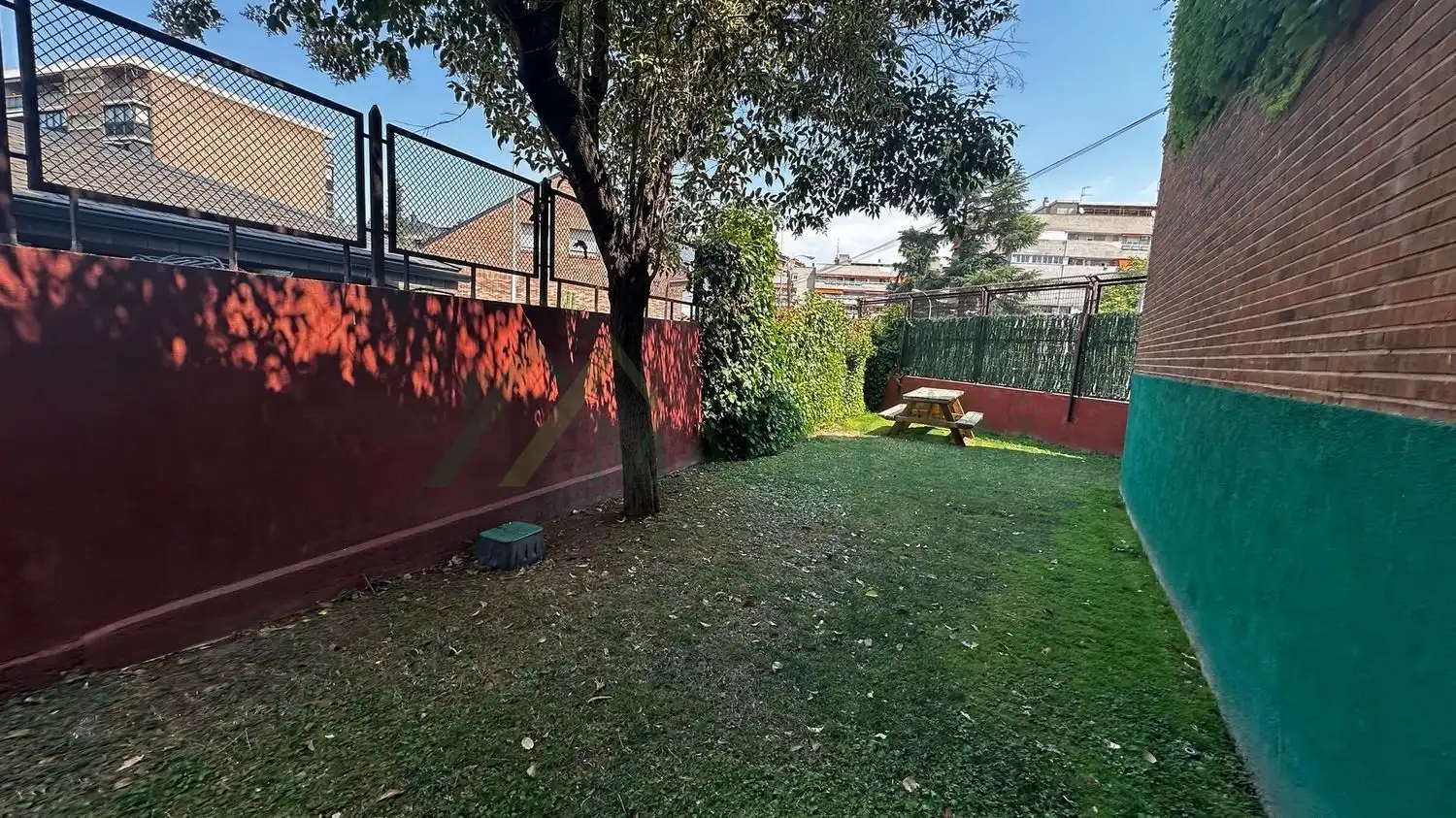 Jardí de Pis de lloguer en Madrid amb Calefacció, Parquet i Traster