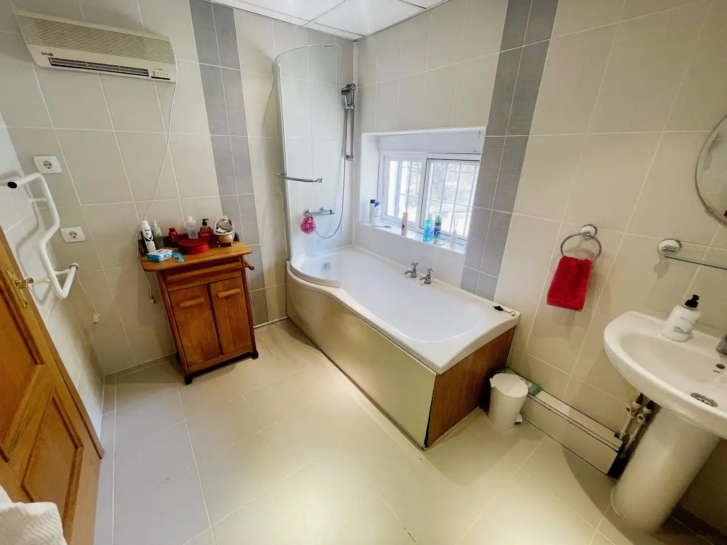 Bathroom of Country homes for sale in Álora  with Air Conditioner, Private garden and Terrace