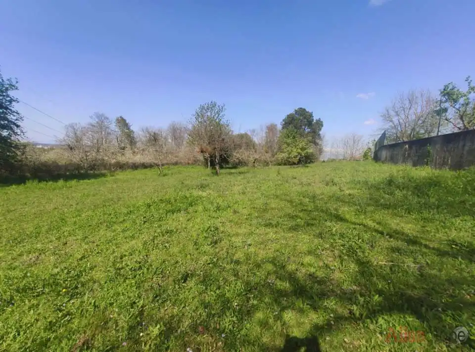Terreno residencial en venta en Lugar Fozana - Tiñana