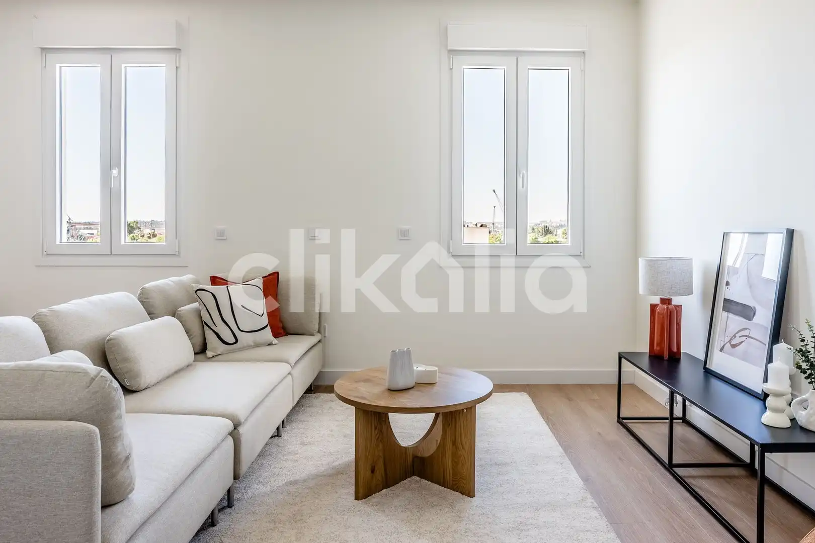 Sala d'estar de Pis en venda en Sevilla amb Aire condicionat i Jardí privat