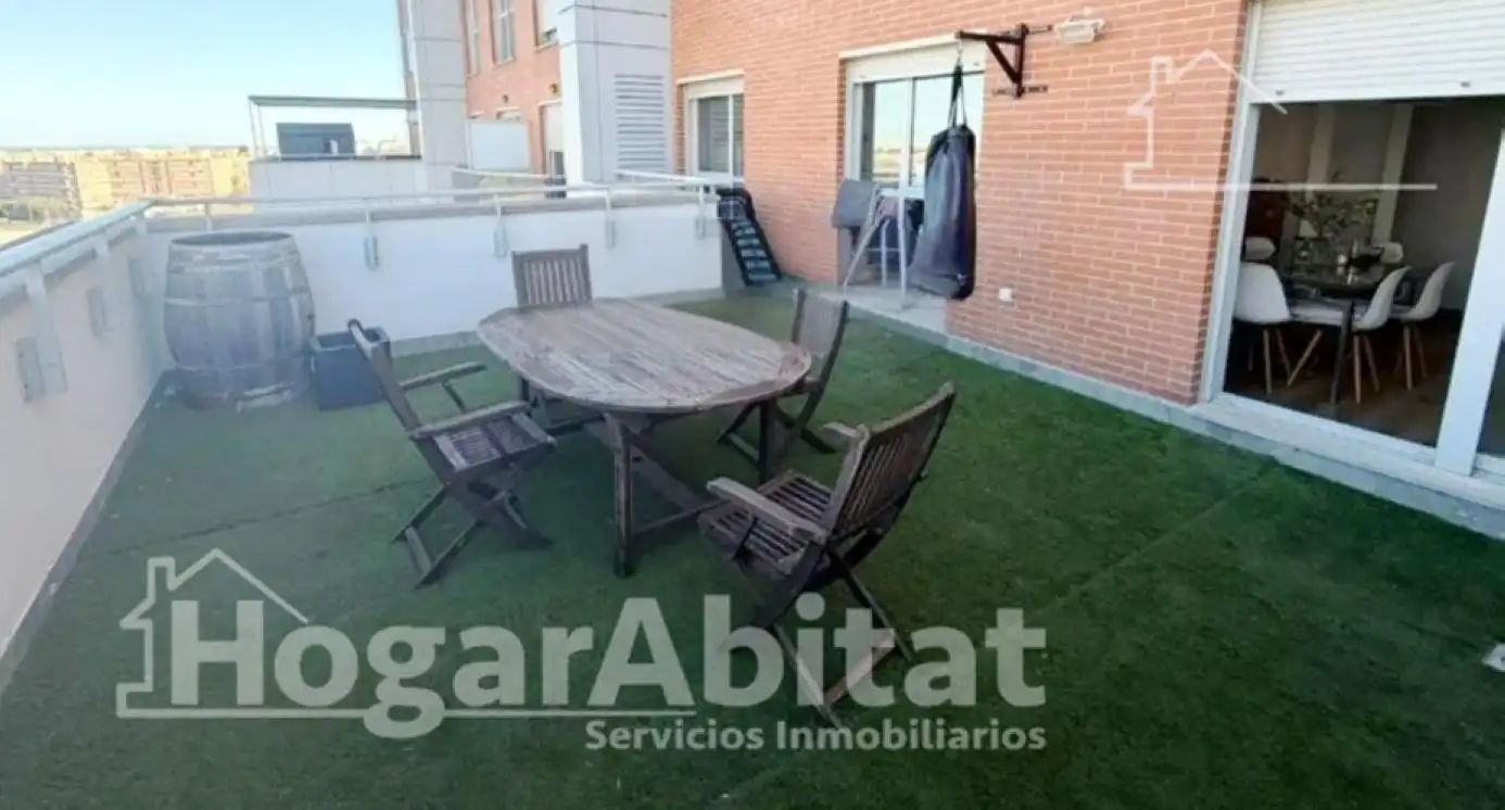 Attique avec terrasse à vendre à Plaza GUILLEM AGULLO, imagen 3