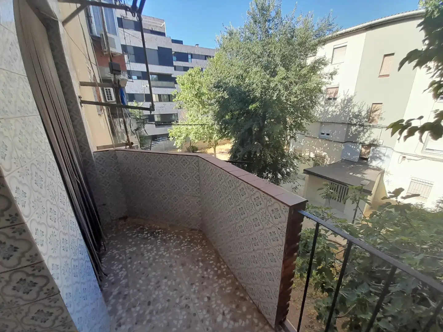 Piso con balcón en venta en Calle de Tomelloso, imagen 7