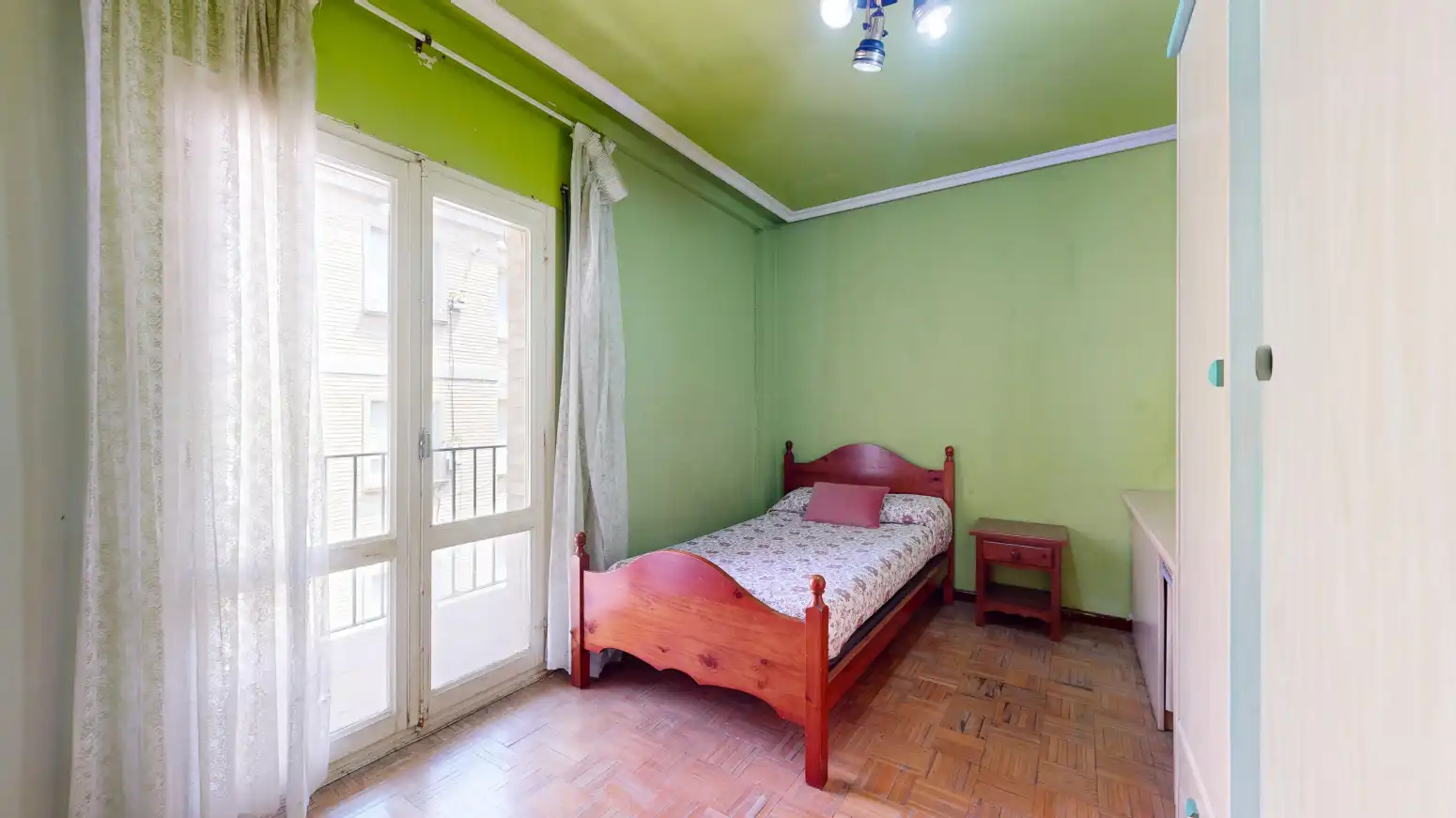 Habitación de Piso en venta en Tafalla con Calefacción, Parquet y Trastero