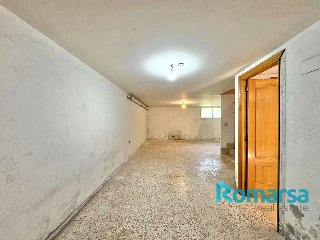 Detached homes for sale in Ávila  with Heating, Private garden and Parquet flooring