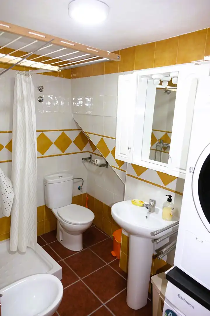 Baño de Apartamento de alquiler en Órgiva