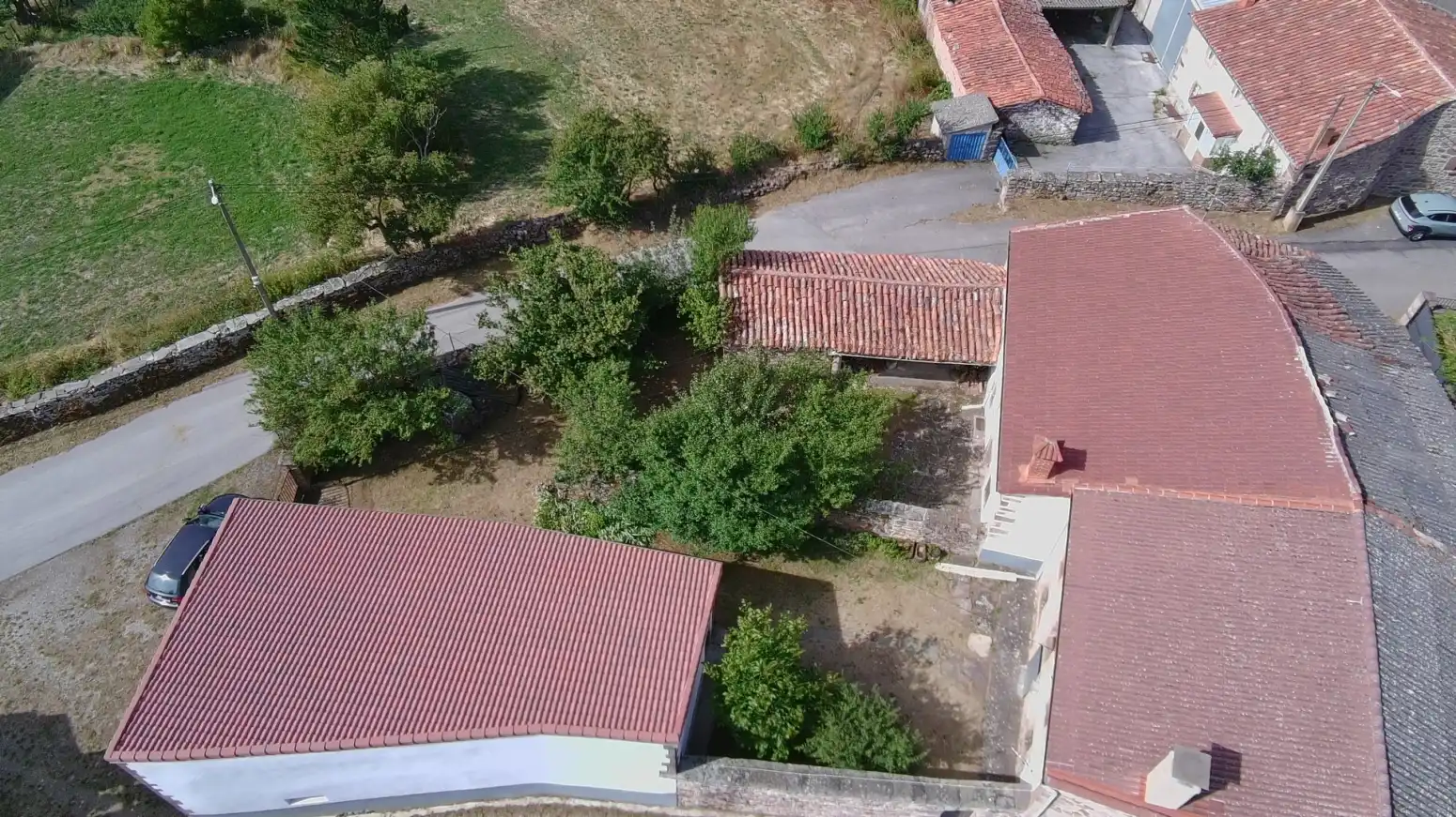 Casa adosada en venda en Valdeolea amb Jardí privat