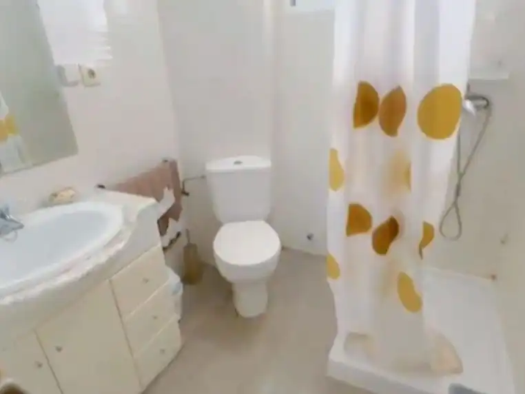 Baño de Piso en venta en Cullera con Aire acondicionado