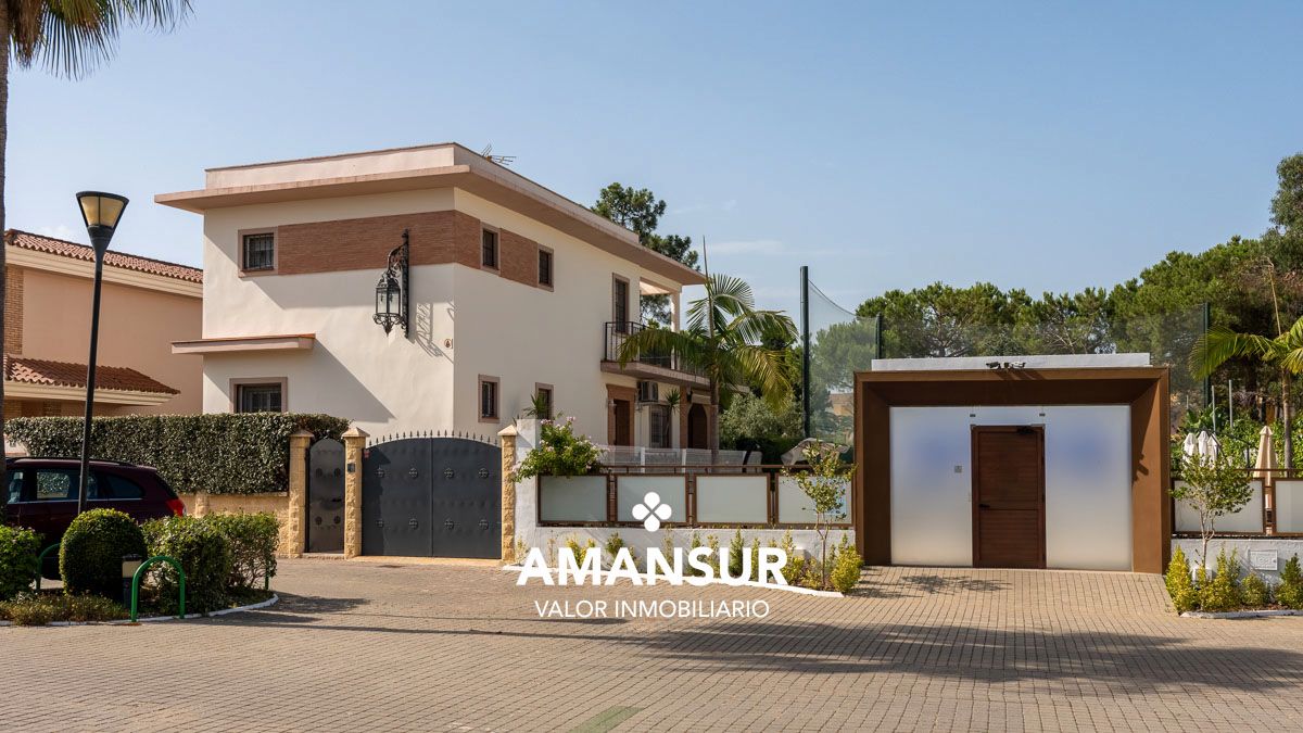 Houses for sale in Islantilla Golf