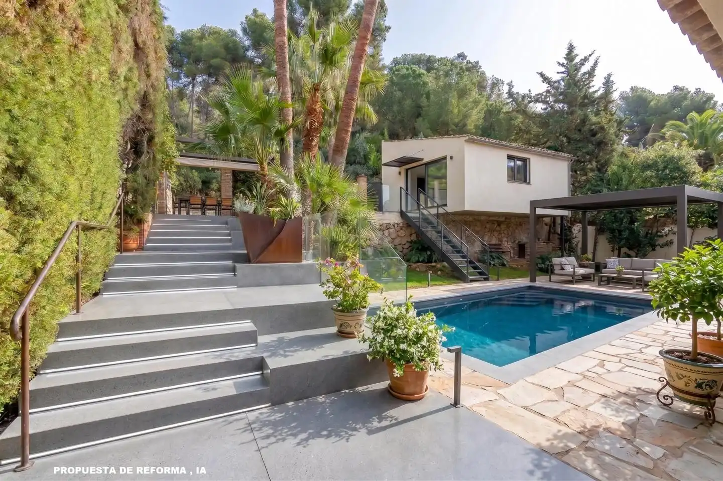 Terrassa de Casa o xalet en venda en Málaga amb Aire condicionat, Jardí privat i Terrassa