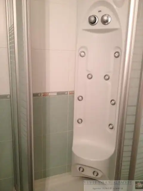 Apartamento de alquiler en Ensanche - Franciscanos
