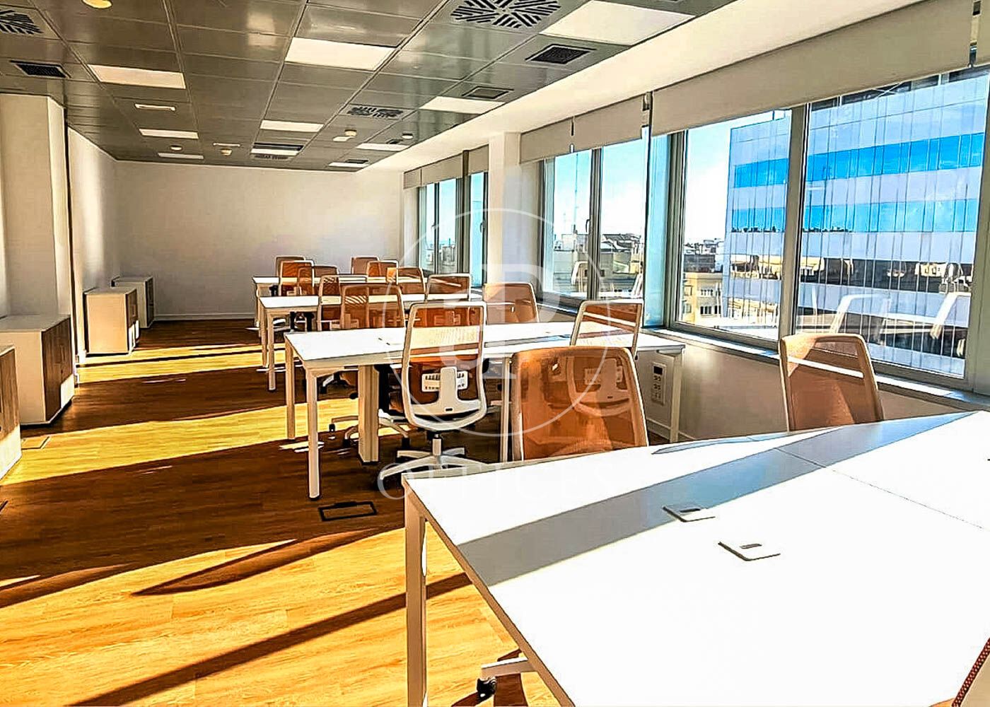 Oficina de lloguer en  Barcelona Capital amb Aire condicionat i Calefacció