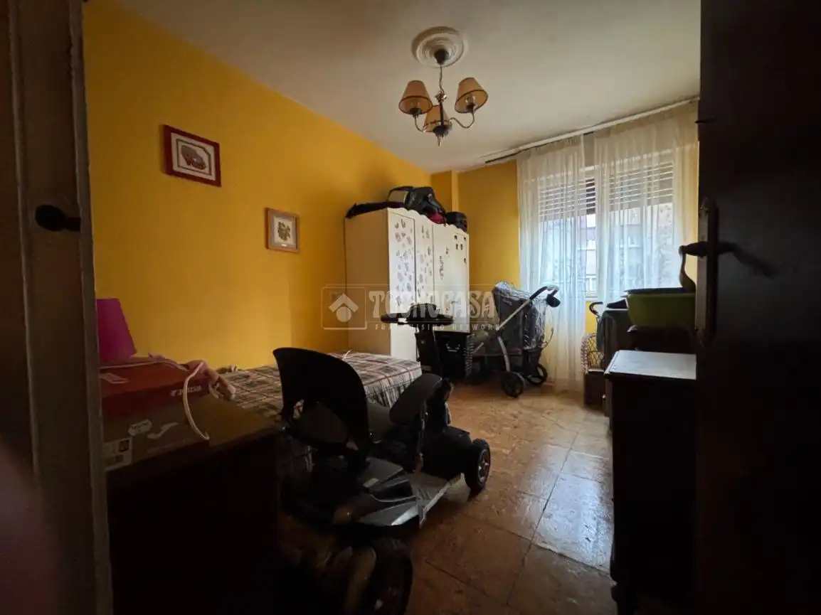 Piso en venta en Pumarín