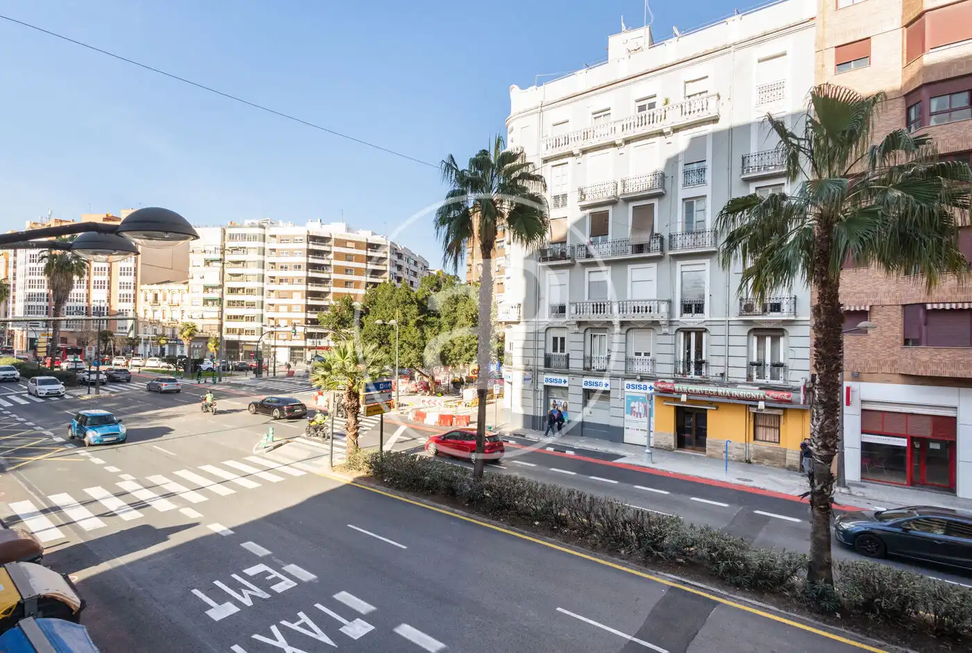 Vista exterior de Loft de lloguer en Valencia amb Aire condicionat, Calefacció i Moblat