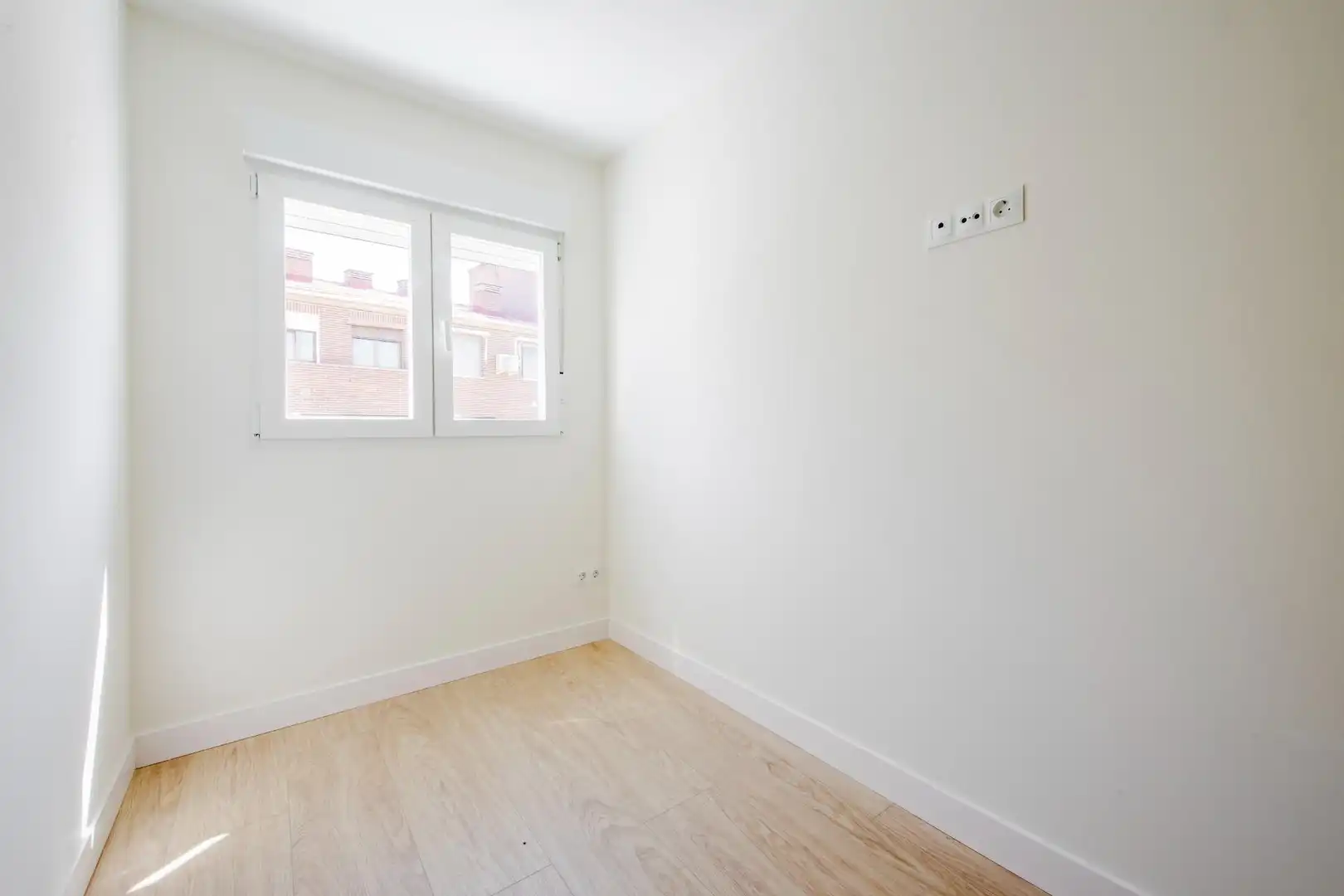 Bedroom of Flat for sale in Madrid