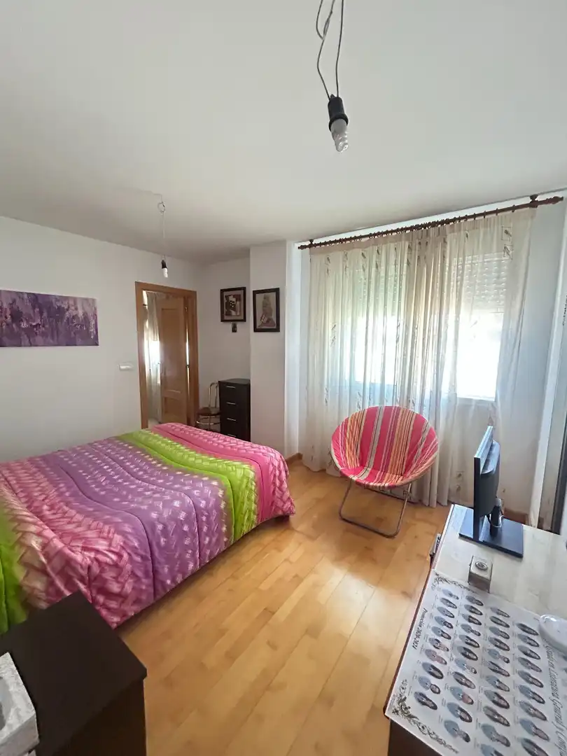 Habitación de Piso en venta en Laguna de Duero con Calefacción y Trastero