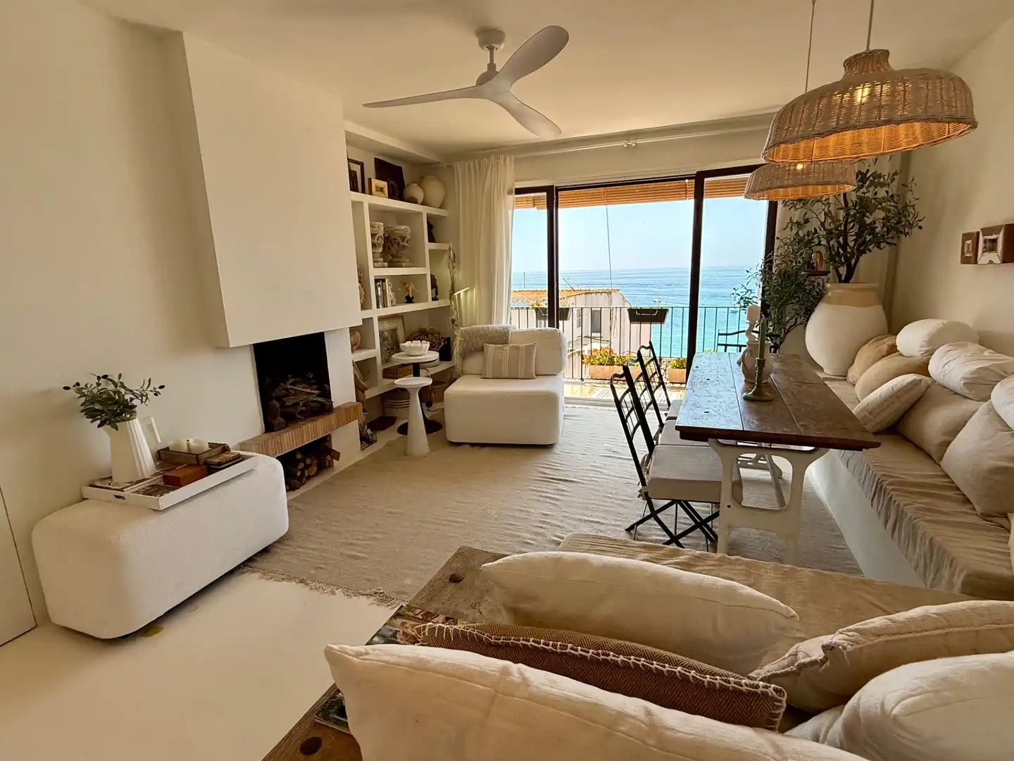 Wohnzimmer von Wohnungen zum Verkauf in Palafrugell mit Terrasse