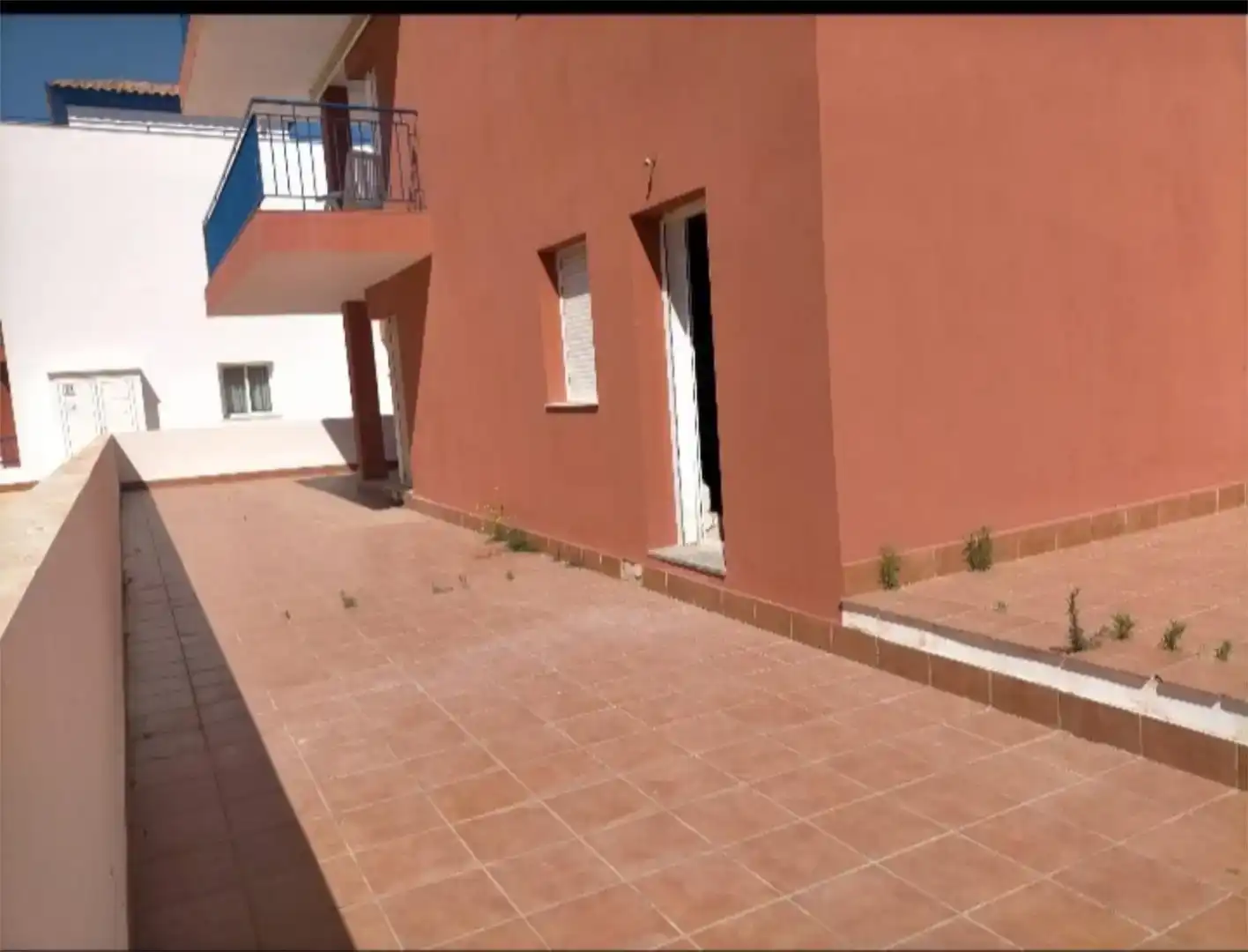 Vista exterior de Apartamento en venta en Vera con Aire acondicionado, Piscina y Balcón