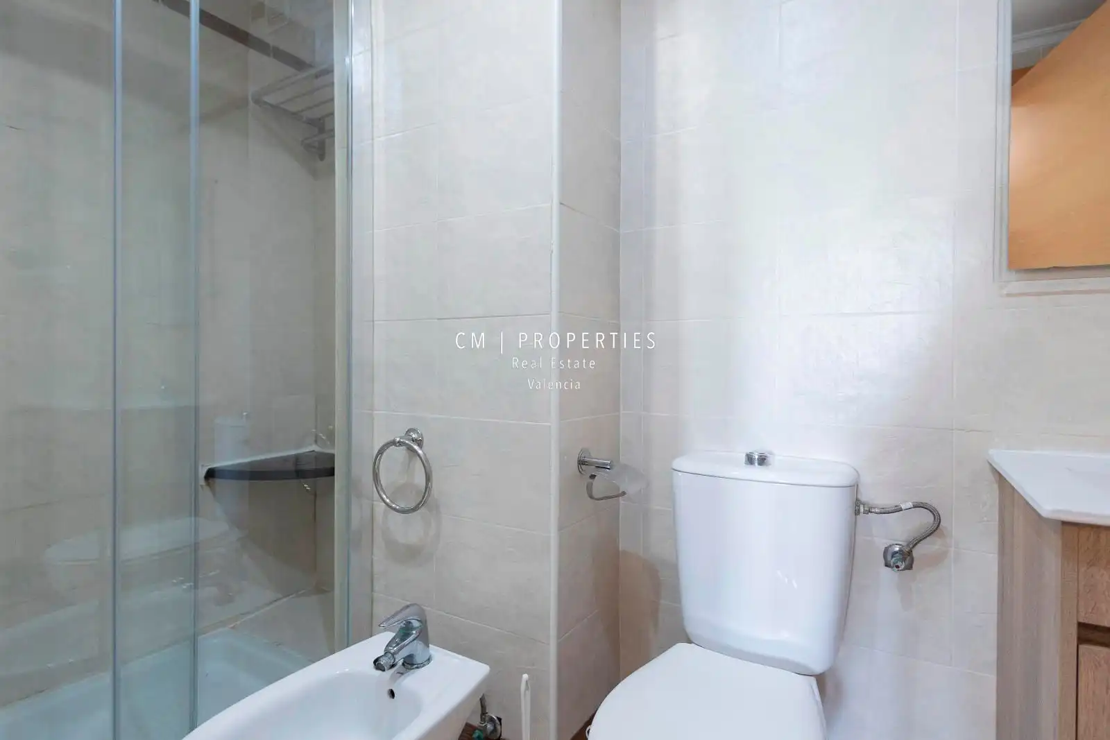 Bany de Pis en venda en Oropesa del Mar / Orpesa amb Aire condicionat, Piscina i Moblat