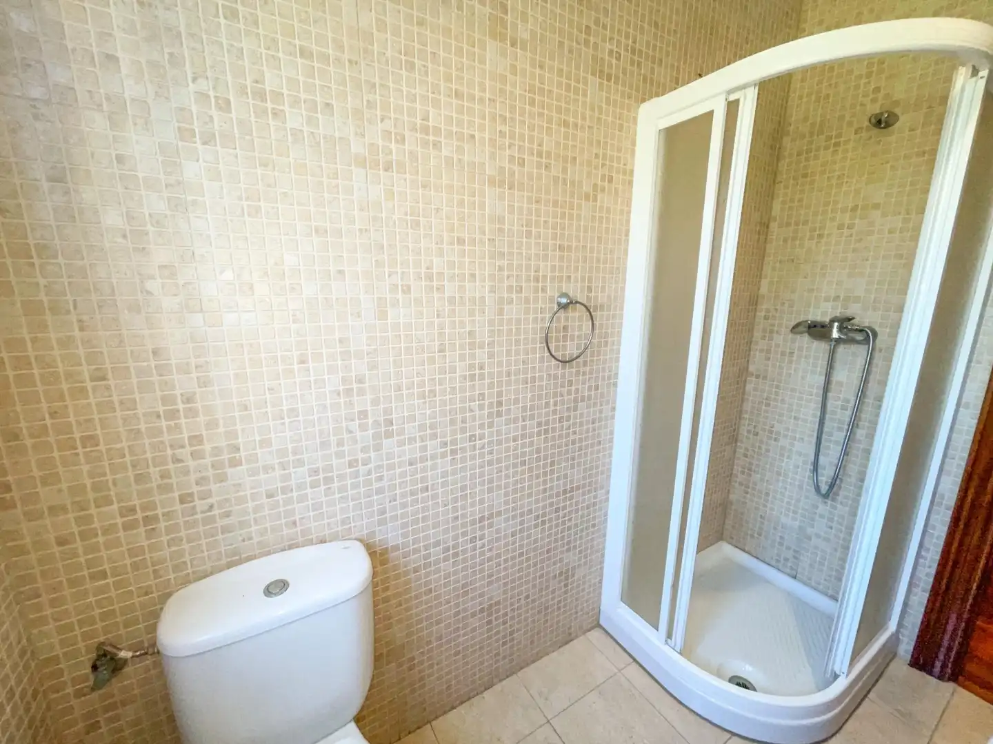 Bathroom of Houses for sale in Abanto y Ciérvana-Abanto Zierbena  with Heating, Private garden and Storage room